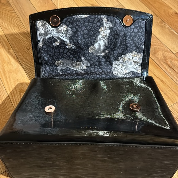 Ted Baker purse - Picture 2 of 7